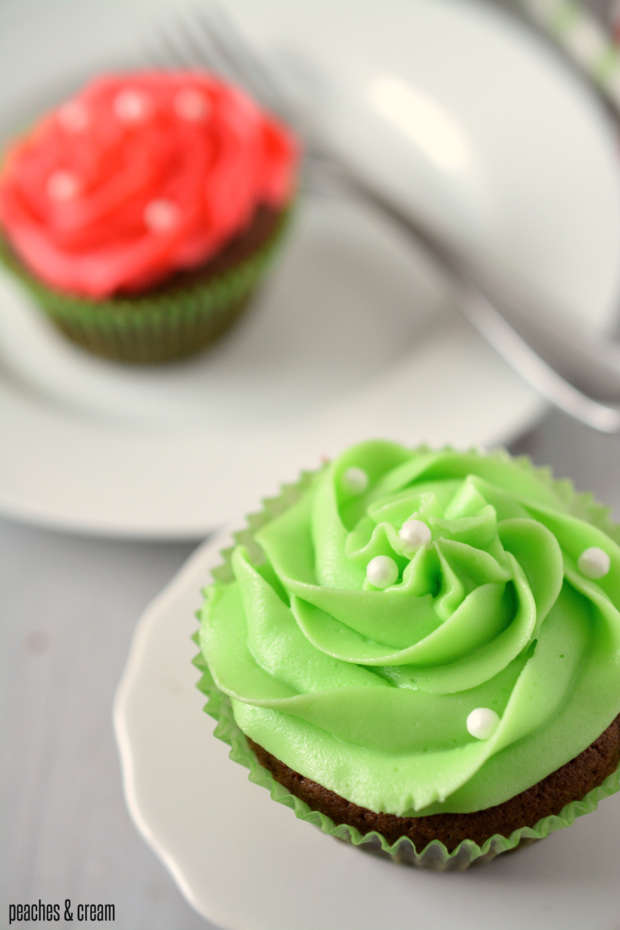 Chocolate Cupcakes Peaches & Cream